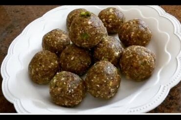 Khajur Ke Laddu/Dry Fruit Ladoo /Coconut Ke Laddu Recipe/Healthy Ladoo