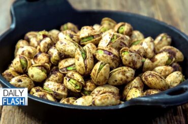 HEALTHY GAME DAY SNACKS | DR. MIKE ROUSSELL | DailyFlashTV