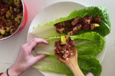 Pear Quinoa Salad Keeps Your Heart Healthy and Your Stomach Happy