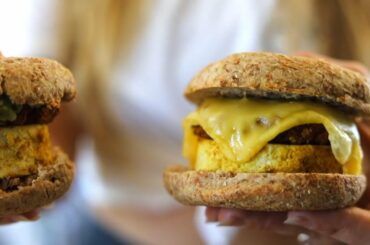 HIGH PROTEIN VEGAN BREAKFAST IDEAS