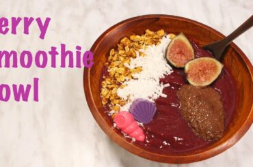 Berry Smoothie Bowl RecipeHealthy and DeliciousQuick Breakfast IdeaLow Carb