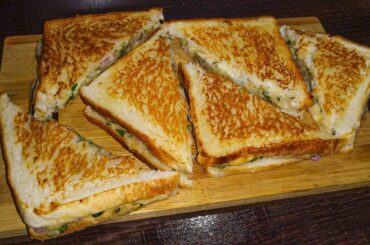 Spicy Potato Sandwich || Aloo Sandwich at home || Sandwich Recipe || बटाटा सँडविच रेसिपी मराठीत