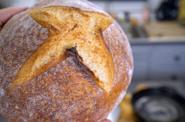 Homemade Sourdough Bread - EASY Recipe