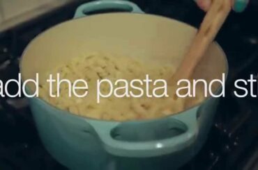 Creamy Mac and Cheese : Fun and Healthy Recipes for Kids