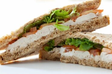 Halloumi sandwich Recipe /healthy breakfast 🥞