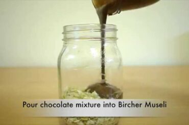 5 minute Healthy Breakfast Ideas: Chocolate Banana Rolled Oats Parfait