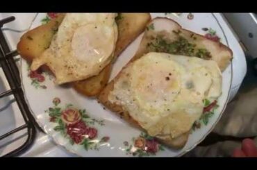 Fried Bread and Eggs with Pure Butter, Healthy and Original