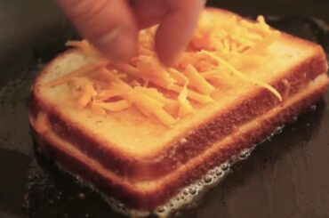 Inside-Out Grilled Cheese Sandwich - Ultimate Cheese Sandwich