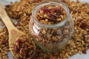 Easy and Healthy Homemade Granola Recipe