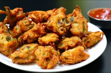 ബ്രെഡ് ഉണ്ടോ? പാത്രം കാലിയാകുന്ന വഴി അറിയില്ല | Crispy Tasty Bread Pakoda | Bread Snacks Recipe