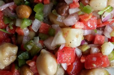 Try this super protein packed, quick salad recipe once to know how incredibly delicious & satisfying