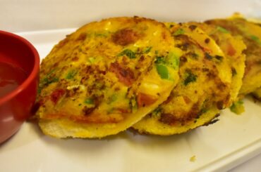 suji beasan toast recipe|bread nashta|no onion garlic Suji besan nashta|instant jain tiffin snack