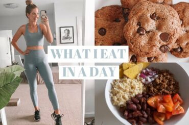 HEALTHY WHAT I ATE TODAY | The Best Choc Chip Cookies!