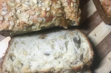 NO KNEAD WHOLE WHEAT/ OATMEAL/ WHOLE GRAIN/ HEALTHY BREAD/ IN THE KITCHEN WITH LYNN