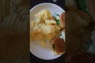 PLANNTBASED&POPPN!! QUICKY LUNCH SNACK- VEEG SALAD SLIDERS