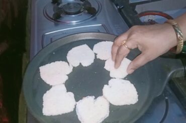 Happy Valentine's day 2020 || breakfast recipe || bread breakfast || tasty spicy breakfast || S S H