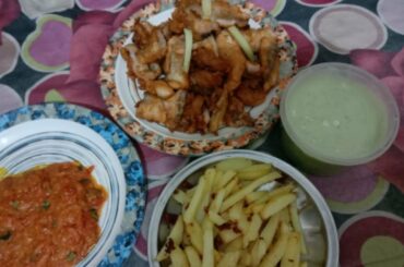 Restaurant style finger fish with chips and tomato chatni / yummy dinner idea / Pakistani mom