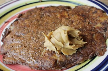 Healthy Breakfast Idea | Flour-less Chocolate Banana Pancakes