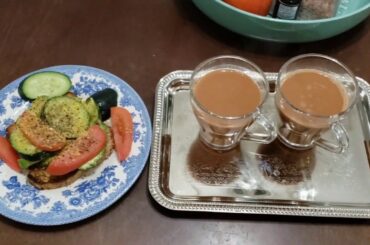 Healthy Breakfast - Avocado Toast with Masala Chai - Busy Morning Breakfast - Simplistic Eating