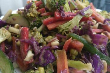 Chutney Veggies Salad | चटनी वेजी सलाद। | Crunchy Healthy and Tasty |