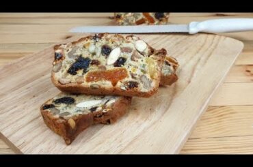 Dried fruits and nuts cake. Easy and healthy recipe for beginners.