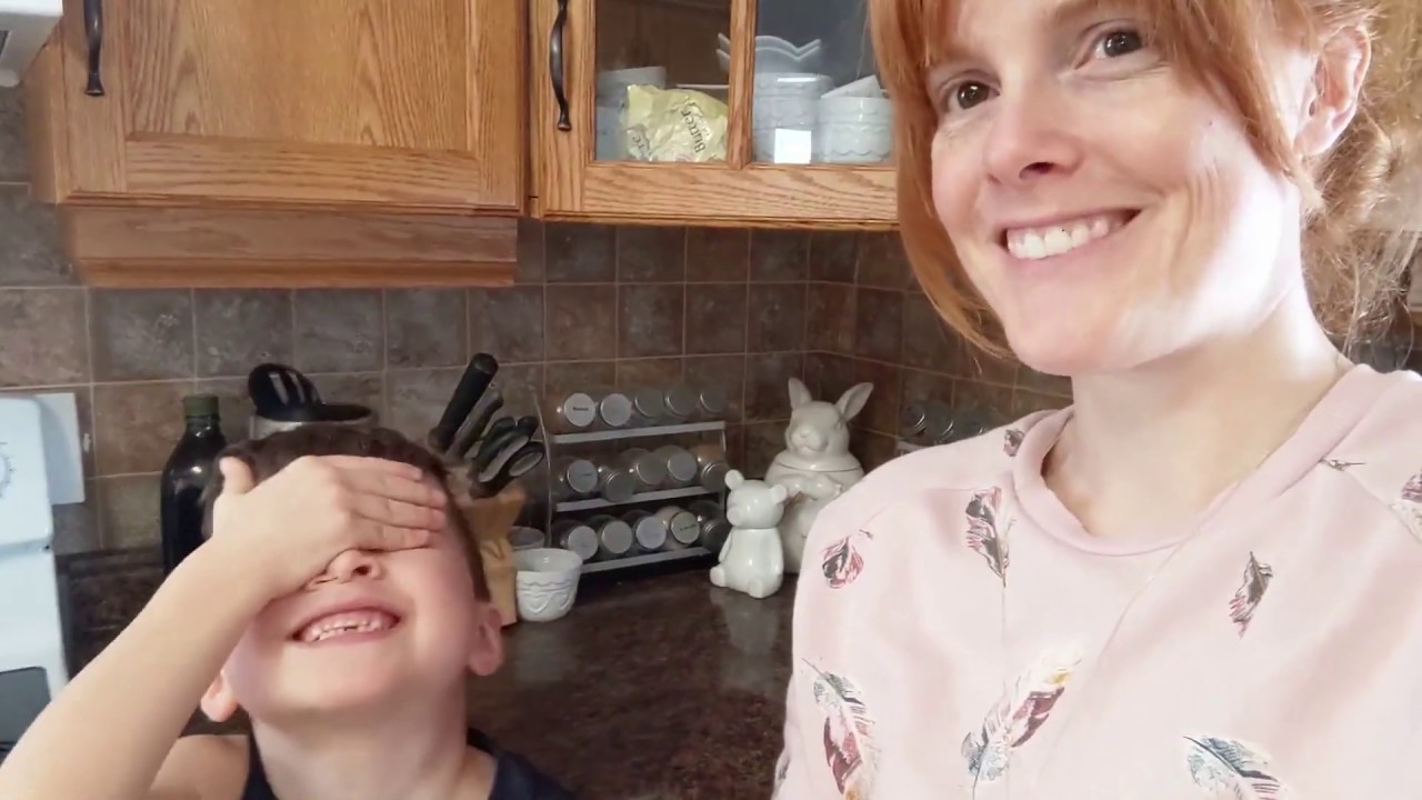 Easy SOUP Recipe: Healthy Broccoli Turkey Soup : Bonus Flatbread Recipe Easy SOUP Recipe: Healthy Broccoli Turkey Soup : Bonus Flatbread Recipe