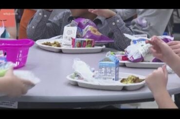 Students to grade new school meals
