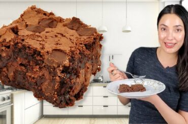 Low calorie healthy vegan Chocolate brownies made with sweet potatoes by Yesenia for Khal.