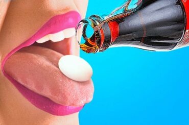 EASY EXPERIMENTS THAT WILL BLOW YOUR ENTIRE WORLD || 5-Minute Recipes For Fun!