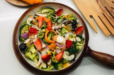 Broccoli winter salad #dietrecipes #lowfatrecipes #saladrecipes #broccolirecipes #healthysalad