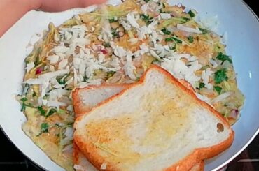 BREAD OMELETTE  RECIPE/بریڈ  آملیٹ   CHEESE EGG OMELETTE/IN Urdu/ Hindi by AYESHA RECIPES
