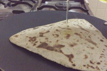 Healthy And Crispy Paratha Recipe | Khasta Kalonji Paratha