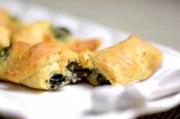 Spinach Pillsbury Crescent Rolls. Easy Simple Tasty Snacks. Pillsbury Recipes. Spinach Pillsbury