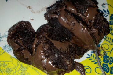 #farizeeshan #choclatemugcake ,choclate mug cake healthy lunch,grocery shopping and laundary