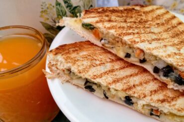 How To Make Easy Grilled Sandwich| Grilled Sandwich With Chicken and Cheese |Kids Lunchbox Recipe