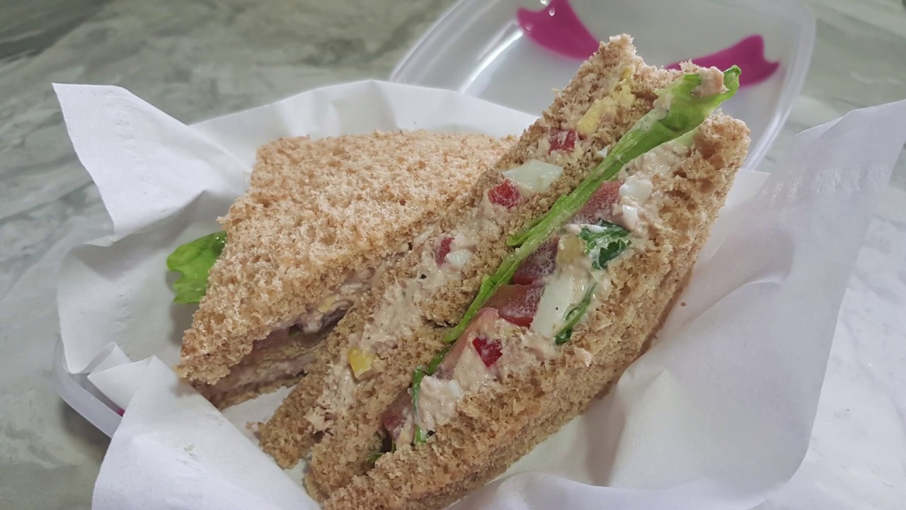 TUNA SANDWICH : EASY AND HEALTHY LUNCH !! TUNA SANDWICH : EASY AND HEALTHY LUNCH !!