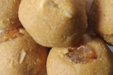 pasi paruppu laddu - Healthy Food Recipe in Tamil - பாசிப்பருப்பு லட்டு -