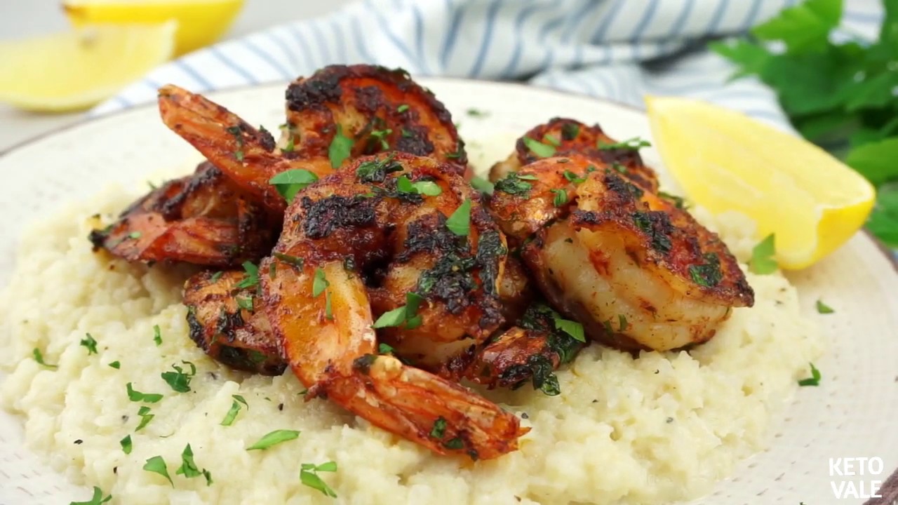 Creamy Cheesy Shrimp Cauliflower Grits Low-Carb Keto Recipe Creamy Cheesy Shrimp Cauliflower Grits Low-Carb Keto Recipe