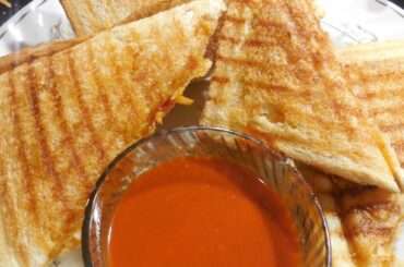 Tomato onion Sandwich | Quick Veg Onion Tomato Sandwich Recipe