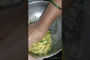 (Gujrati special) Methi na thepla healthy breakfast/ tiffin recipes