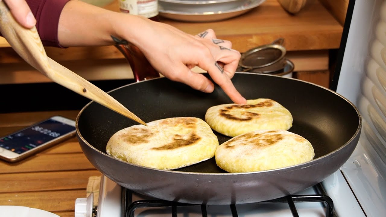 Just Another Bread Video / Corn Flatbread on the Stovetop Just Another Bread Video / Corn Flatbread on the Stovetop