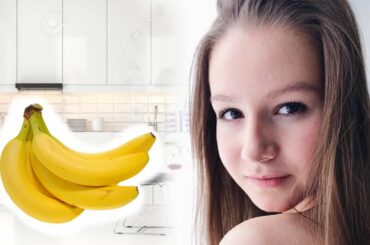 TRYING 3 EASY BANANA RECIPES!