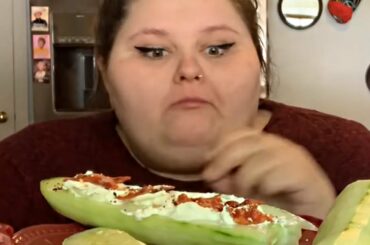 Amberlynn Reid Pretending To Be Healthy While Gaining Weight Part 2