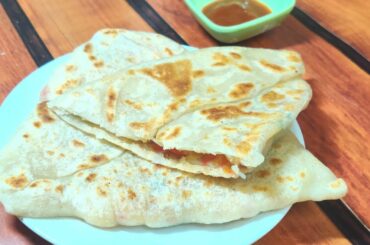 Pack the little ones off with healthy bites & a few special treats to keep them alert & full all day