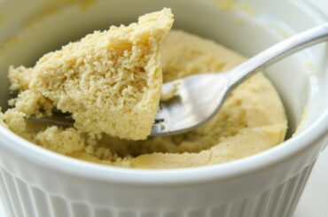 Mug Cake In Microwave Recipe | How To Make A Healthy Low Carb Protein Vanilla Cake In a Mug