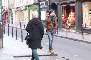 What's in my carry-on? Crème de la Crème..must have travel essentials for a comfortable trip.