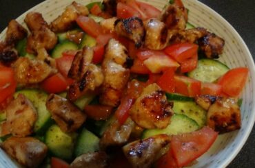 Низкокалорийный овощной салат с курицей .  Low Calorie Chicken Vegetable Salad.