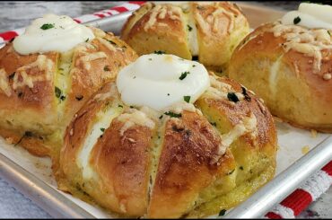 Korean Cream Cheese Garlic Bread | Korean Street Food Recipe | Simply Mama Cooks