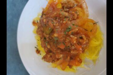 HOW TO MAKE SPAGHETTI SQUASH SPAGHETTI (DAY 2 HEALTH JOURNEY) & Health benefits of spaghetti squash