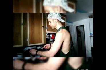 How to make healthy low calorie blueberry syrup.  So cheap & easy! Just like Walden Farms!